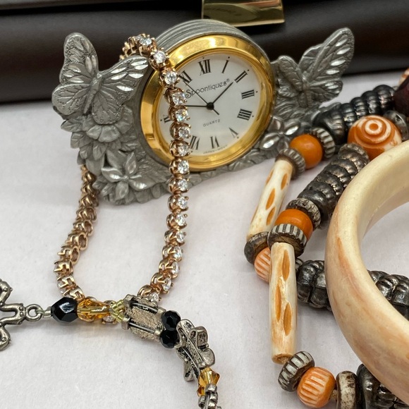 Vintage Junk Drawer Jewelry Lot & Miscellaneous Items - Picture 7 of 9